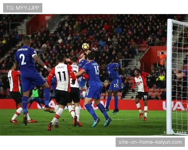 场均非被封堵射门仅17.3次 进攻空间压缩致进球困难